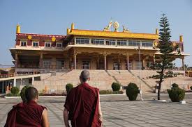 Gaden Shartse Norling Monastery was first re-established in India, 1961, Mundgod, Karnataka State in South India