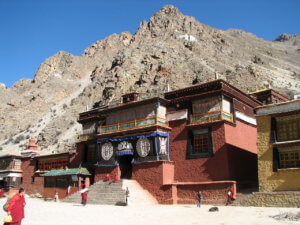 Tibetan Buddhism, Tolong Tsurphu Monastery, Karmapa, Karma Kagyu