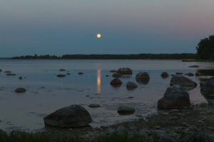 Mantras nonconceptual wish-fulfilling jewels, Infusing one’s being, blessings of mantra, moon reflected on a body of water, Tibetan Buddhism